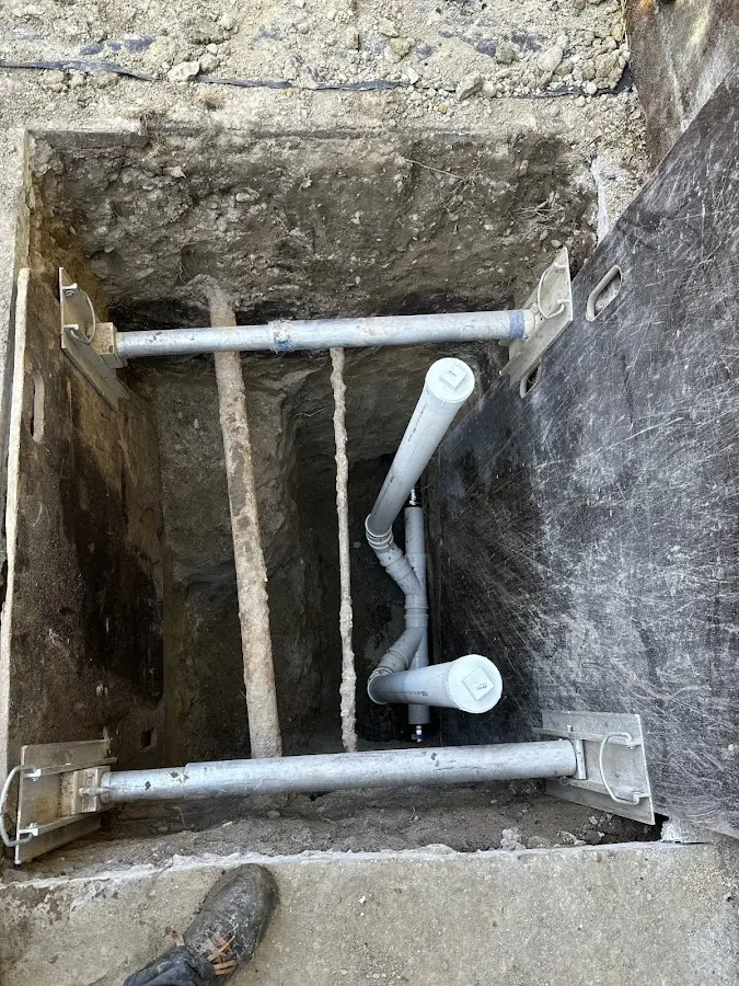Experienced plumber completing Gas Line Repair work in Mississippi State